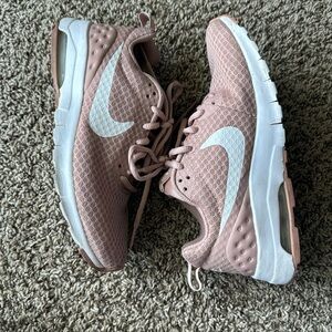 Nike Women Sneakers